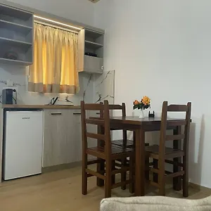 https://milos-apartment.albaniahotels.org